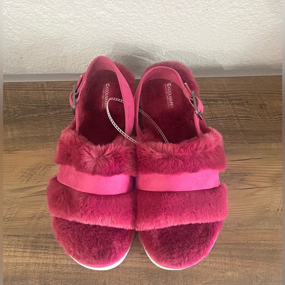 Koolaburra by UGG Fuzz'd Out Women's Sandal Slippers Fuchsia Size 9 - Picture 3 of 7